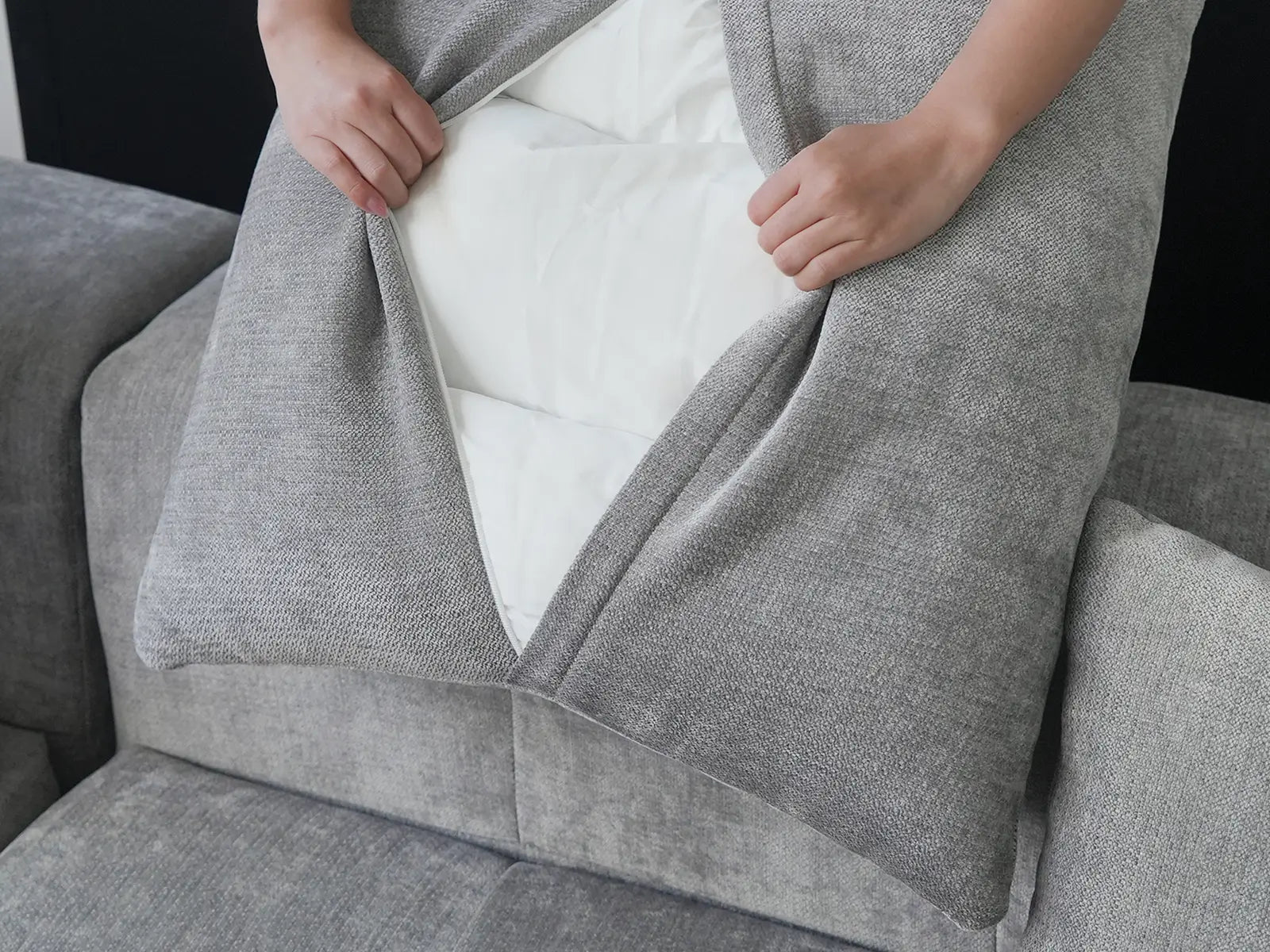 Seccional Matrix de 2 plazas con chaise longue gris claro | 3 piezas (incluye 1 otomana), tejido de lino, asientos para sala de estar