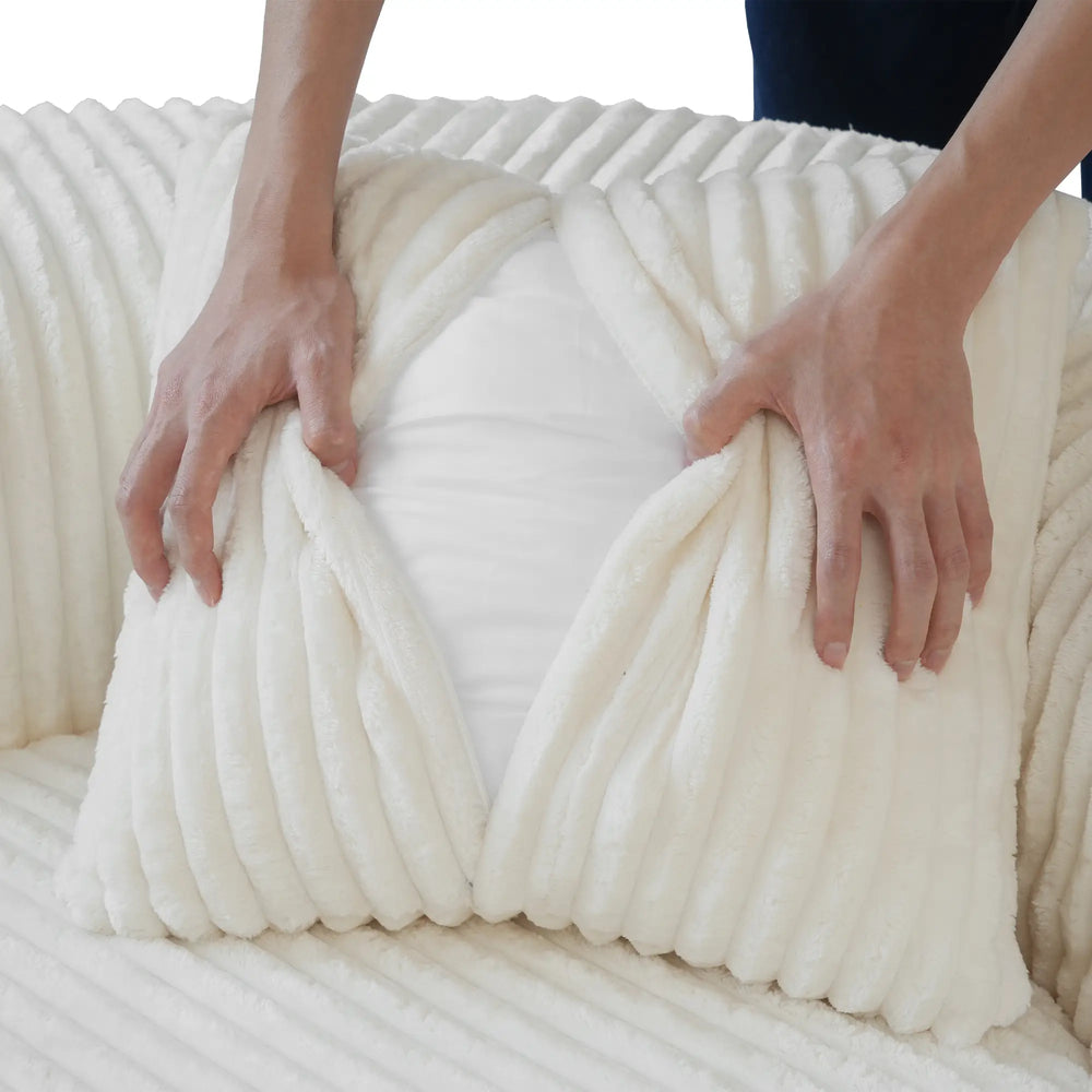 Sofás Essential Round Boneless | Sofá individual de una plaza en tela afelpada beige