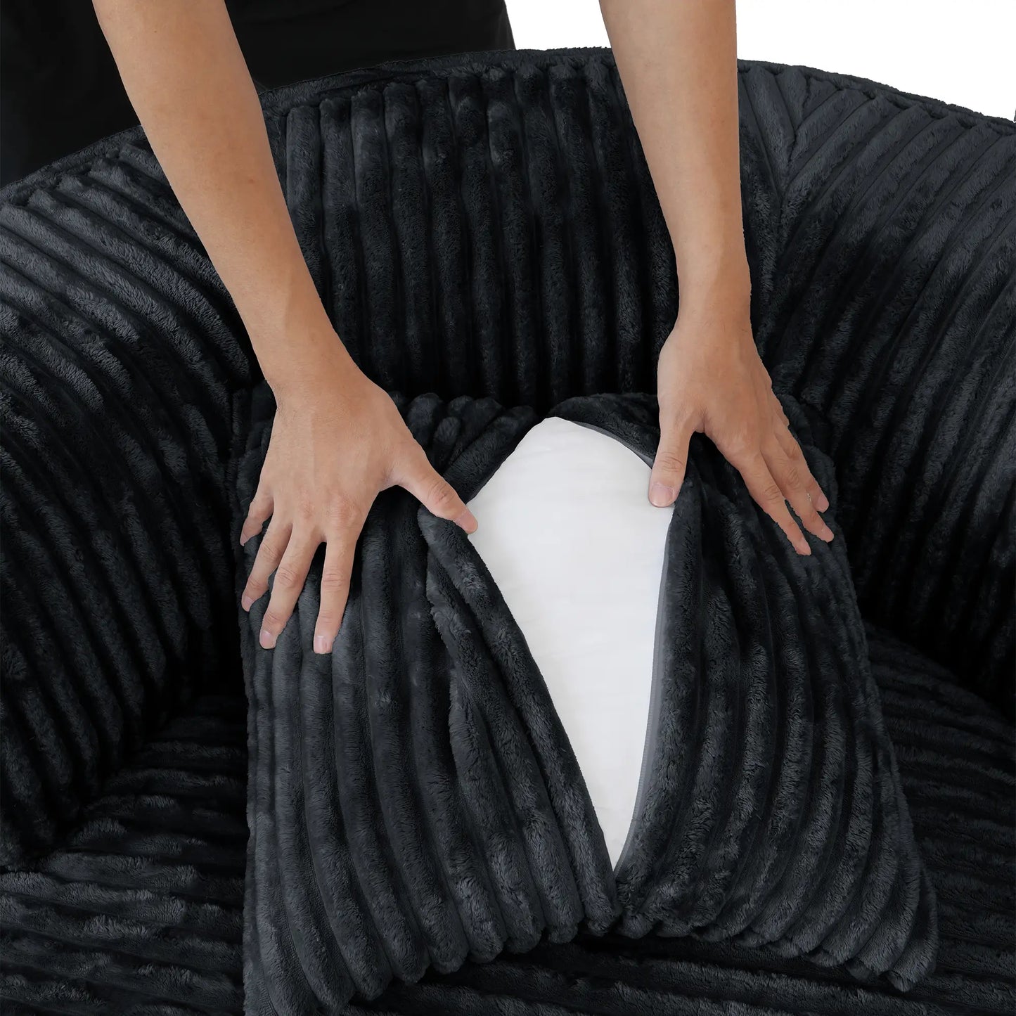 Sofás Essential Round Boneless | Sofá individual de una plaza, de tela afelpada, color negro