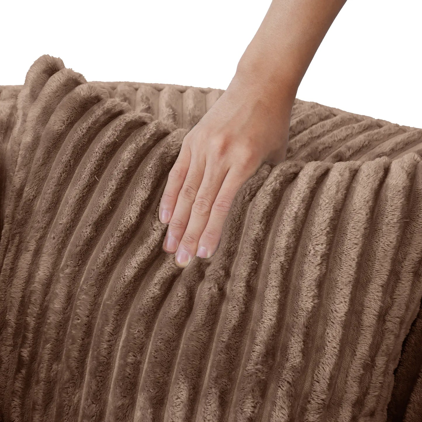 Sofás Essential Round Boneless | Sofá individual de una plaza en tela afelpada marrón