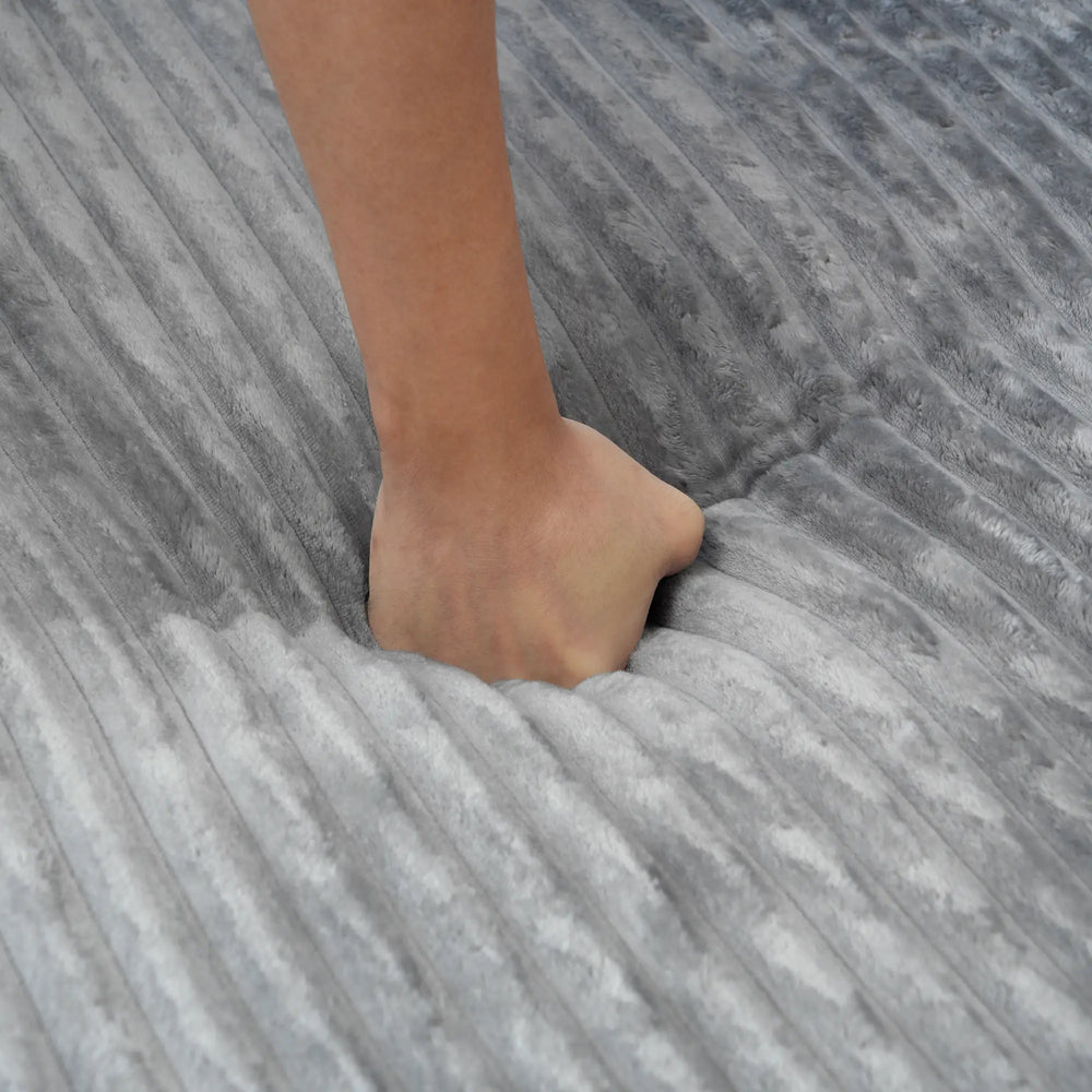 Sofás Essential Round Boneless | Sofá individual de una plaza, de tela afelpada, color gris claro