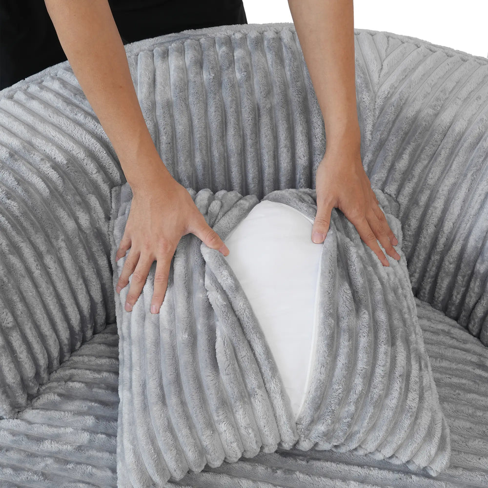 Sofás Essential Round Boneless | Sofá individual de una plaza, de tela afelpada, color gris claro