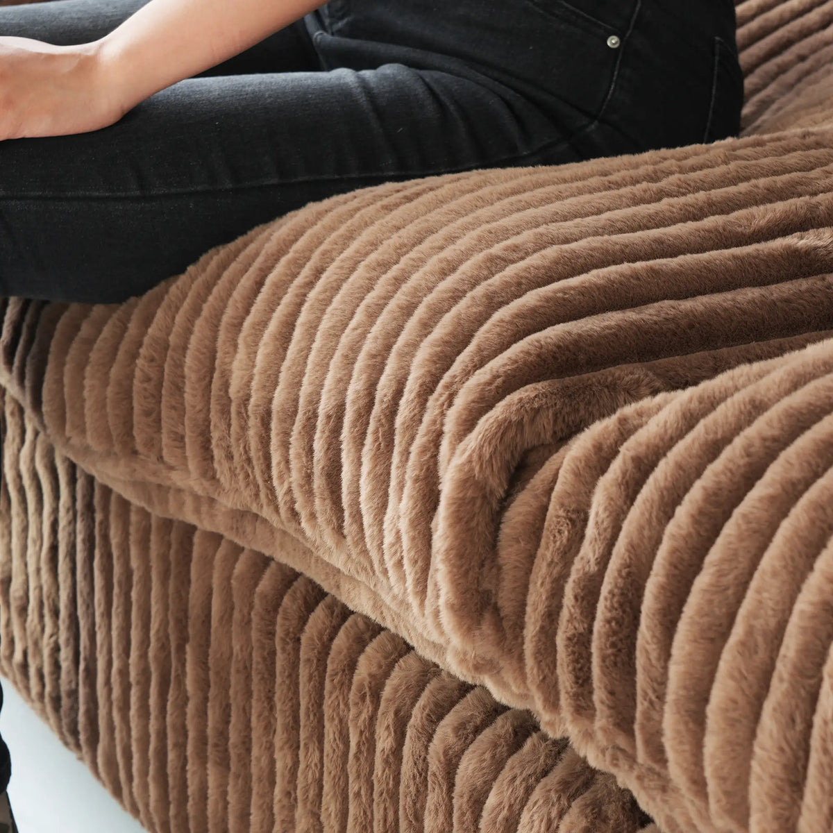 Deluxe Cloud 2-Seater Brown Washable Chaise Sectional | 3-Piece (includes 1 Ottoman), Plush Fabric, Modular Design