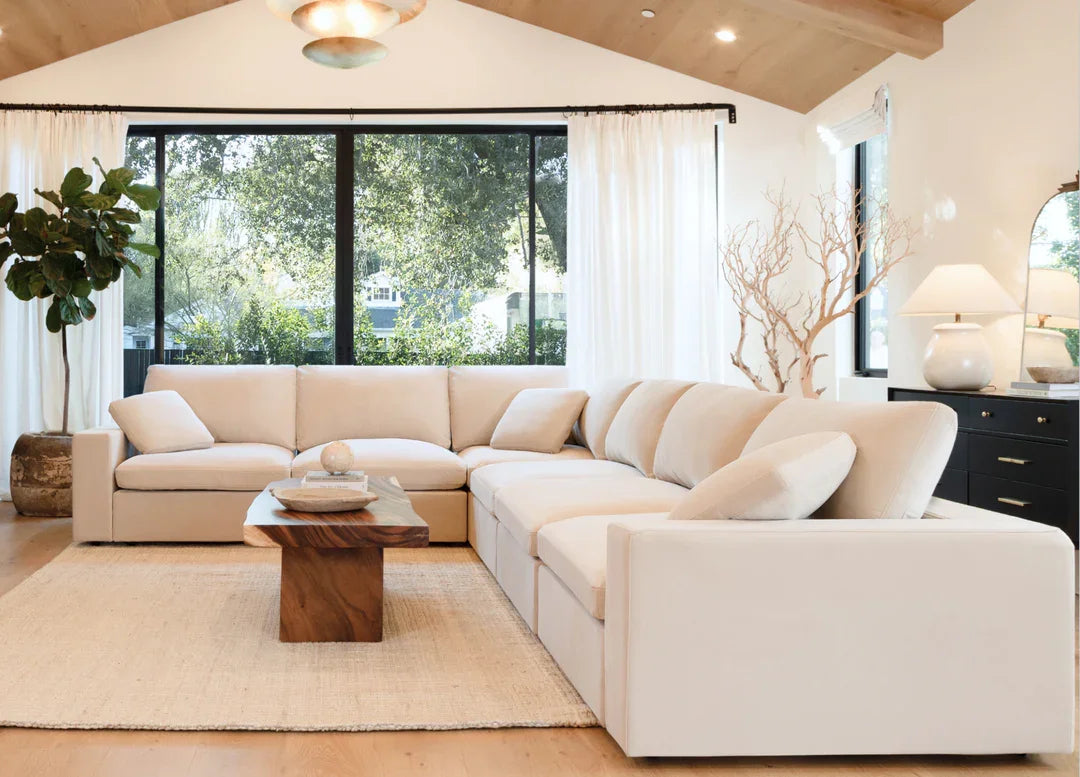 Affordable Cloud Couches：  7th 