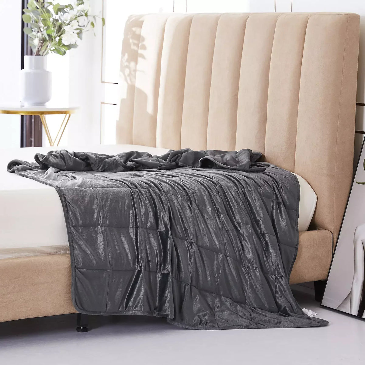 Smith Brown Ultra-Plush Weighted Blanket - Best Cozy Comfort Gift