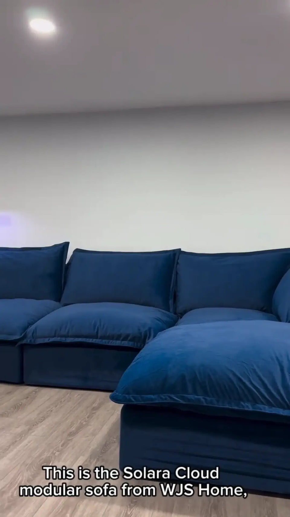 Deluxe Cloud Dark Blue 3-Seater Modular Sectional | 4-Piece (includes 1 ottoman), Velvet Fabric, Storage Ottoman